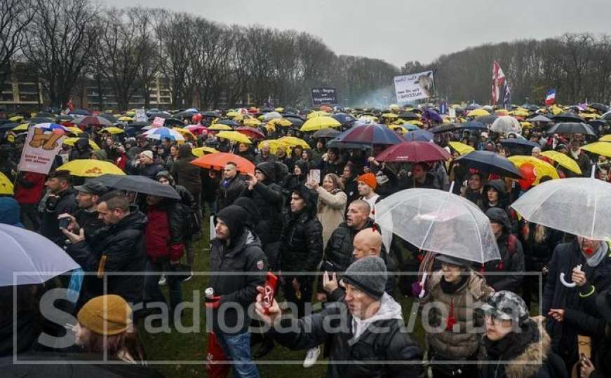 Pogledajte kako je danas bilo u Nizozemskoj: Građani ustali protiv mjera